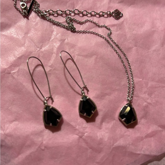 Kendra Scott silver with black stones earrings and necklace set - Picture 6 of 6